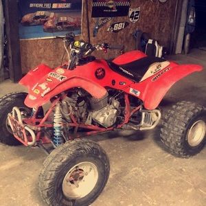 Meet your Posher, Dominic